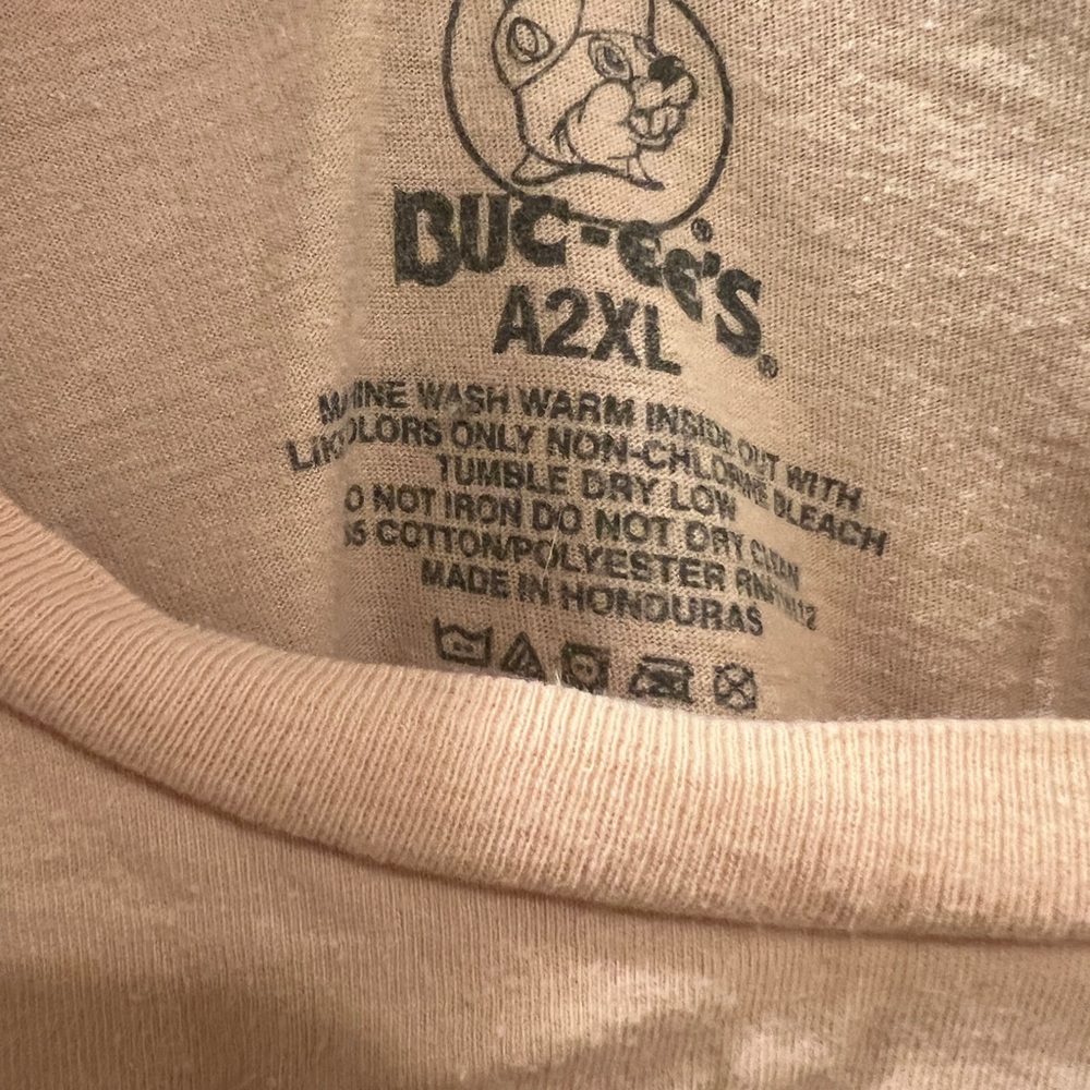 Bucees Graphic Short Sleeve Tee - Picture 3 of 4